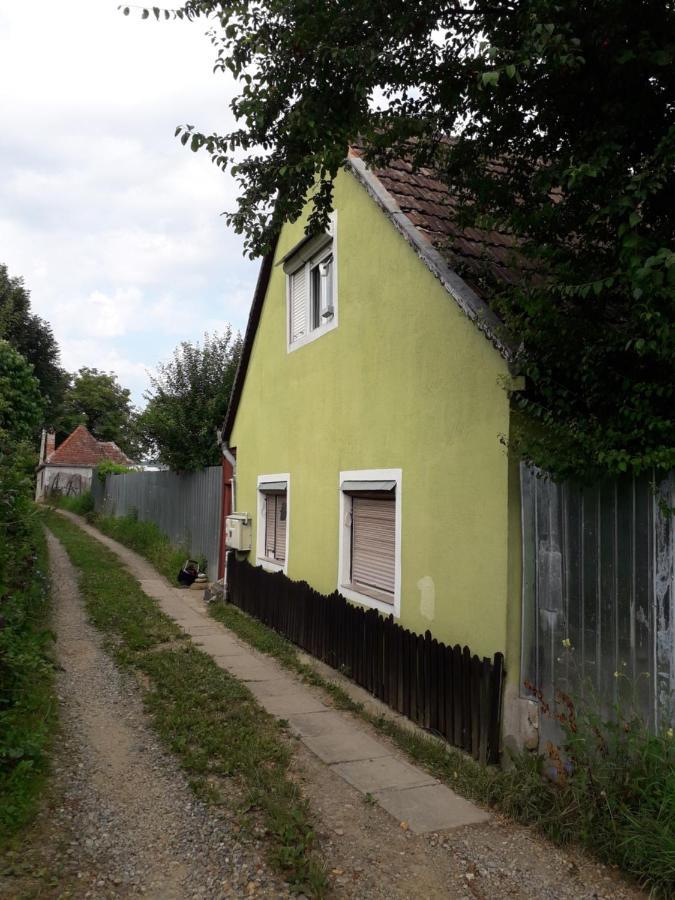 סיגישוארה Littel Green Old Home מראה חיצוני תמונה
